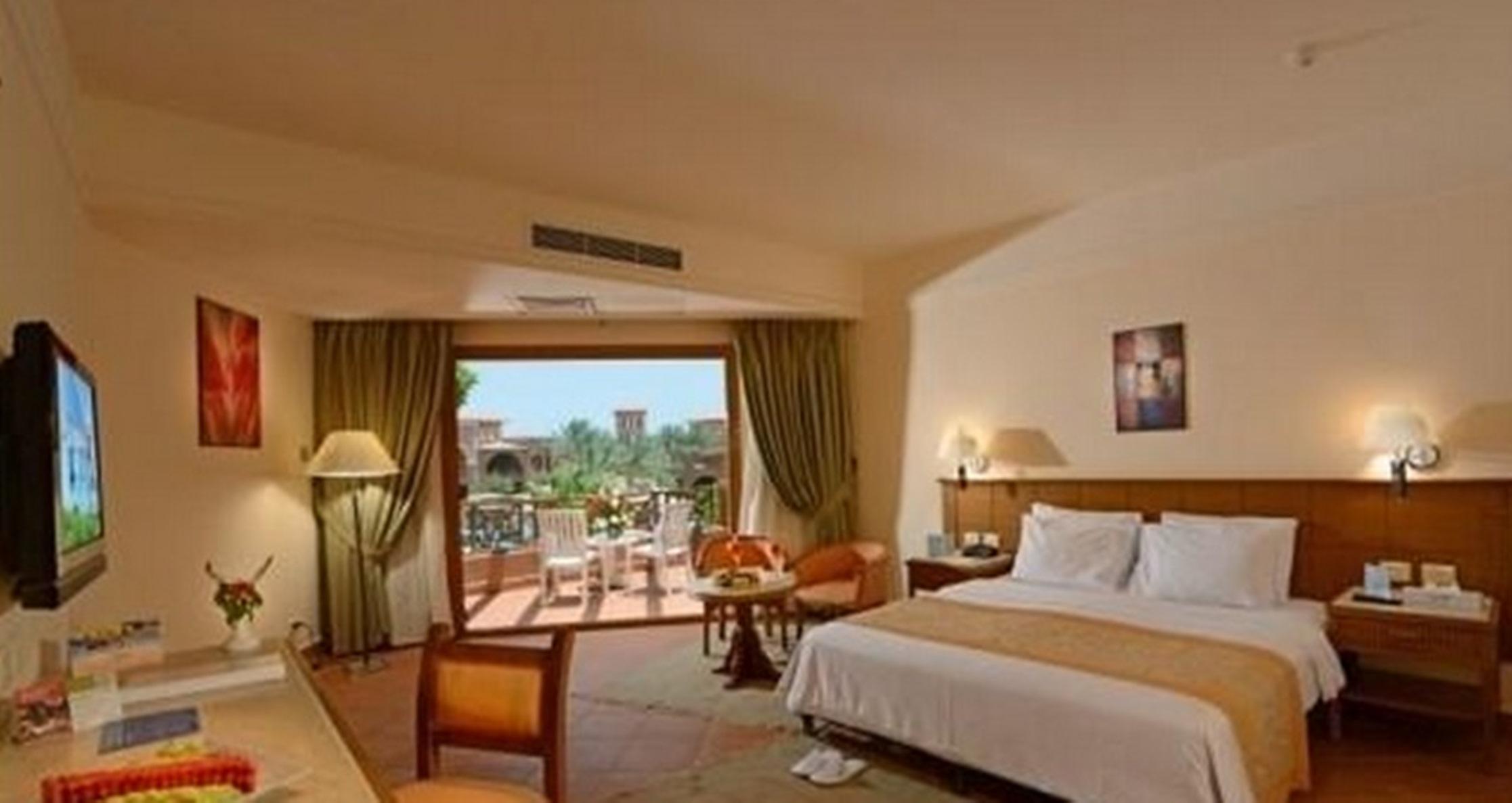 Charmillion Gardens Aquapark 호텔 샤름 엘 셰이크 외부 사진 A room at the hotel